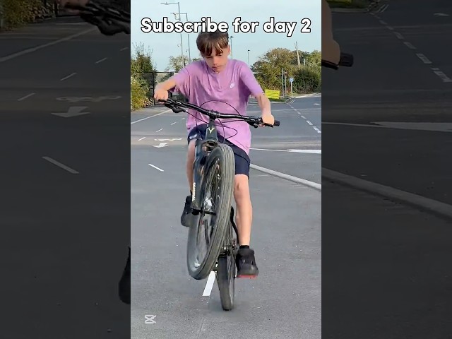 Day 1 of learning how to wheelie🔥 #mtb #bike #viral #day1