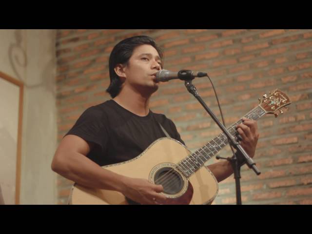 [LIVE] 2016.10.03 Noh Salleh - Dikala Bulan Bermain Biola