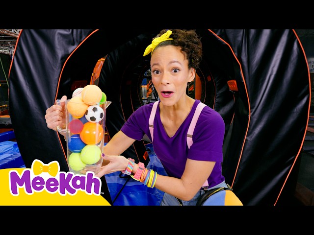How Does Bouncing Work? 🤸 Meekah Discovers the Science! 🔬✨ | 1 HOUR OF MEEKAH! | Meekah Moves