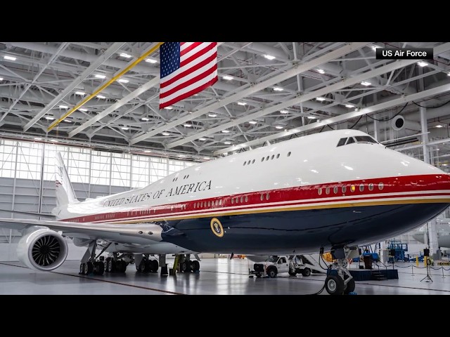 Trump kicks CNN off Air Force One again