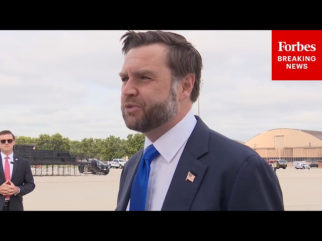 BREAKING NEWS: JD Vance Takes Questions From Reporters About Trump Banning CNN, MSNOW, And Politico