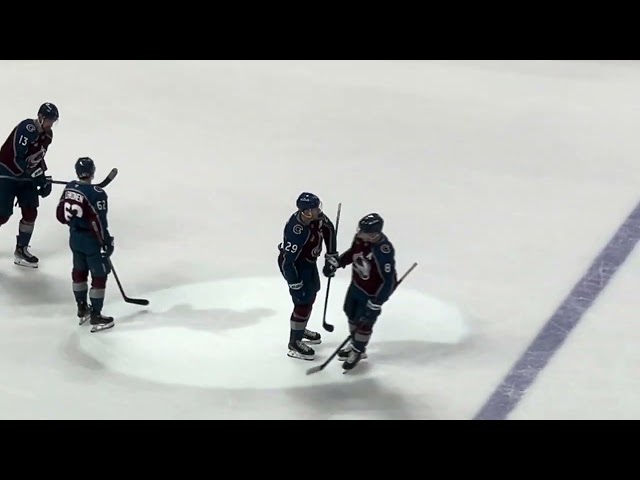 Colorado Avalanche Goal Horn Live! Vs Toronto Maple Leafs (Mar 8, 2025) (EMPTY NET FOR TORONTO)