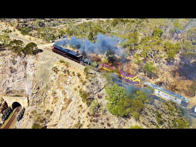 VR R766 NSWDR 42101 4836 Storm Around The Bethungra Spiral - Picnic Train South Tour 2025