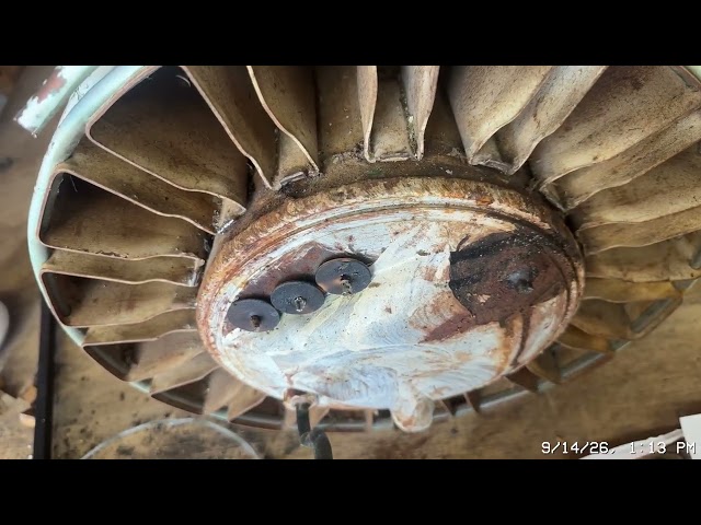 Disassembling and Unsticking my 100 year old General Electric refrigerator compressor 
