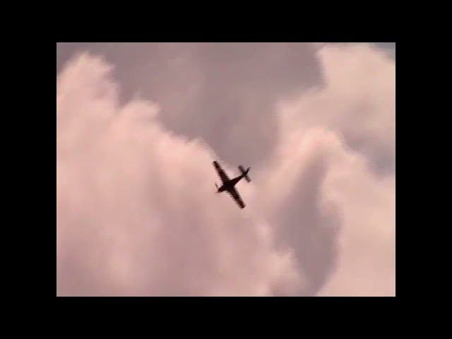 Tankfest 2014 | P-51D Mustang “Ferocious Frankie” Takes to the Skies!