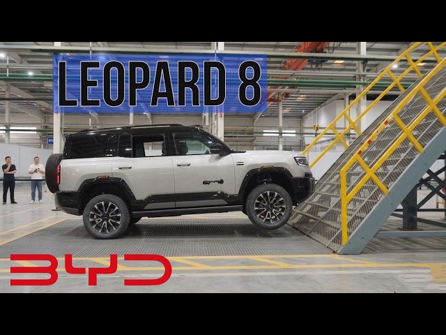 THREE wheels and an extreme mountain! What can the BYD Leopard 8 do?!