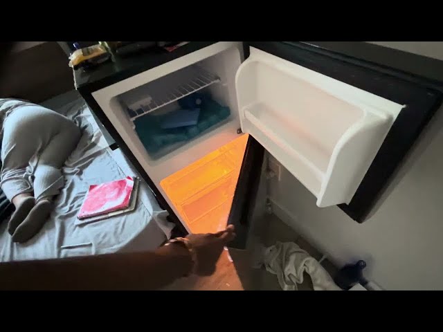 Visiting our LA studio after 3 months *they cleaned out our fridge* ( OUR STUFF STOLEN!??😰)