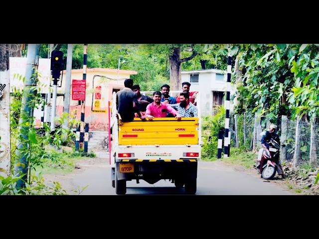 Indian Railways Gate Operation at Muthalamada | Mango Village Crossing | Train Video @ Kutti Paadam