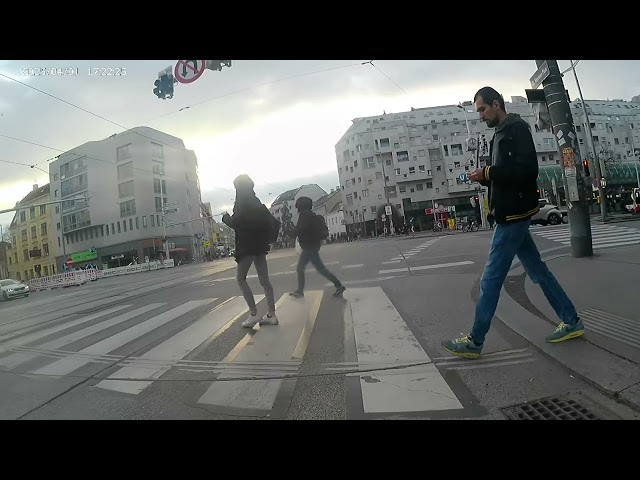 Boring bicycle commute - 20250401 #2
