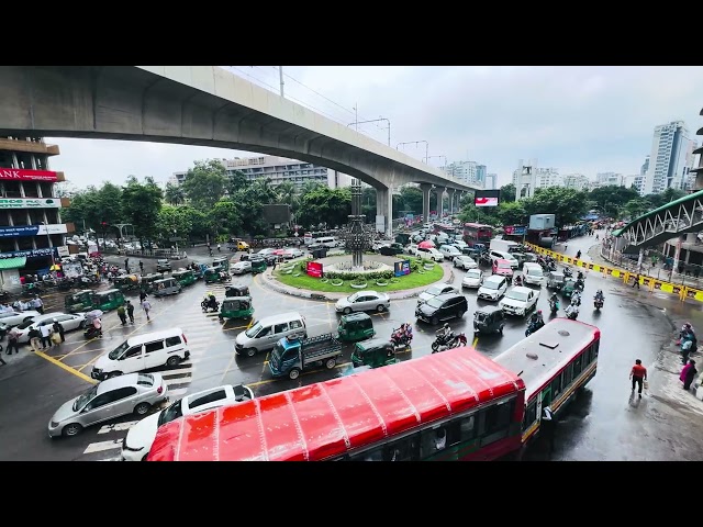 Busy Street View Traffic in City Center | Royalty free stock video footage - No copyright | 4K