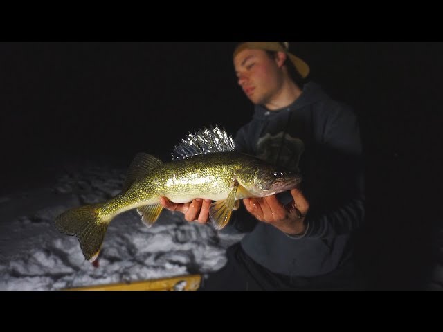 Cold Front WALLEYE Tip Up Fishing | Northern Wisconsin