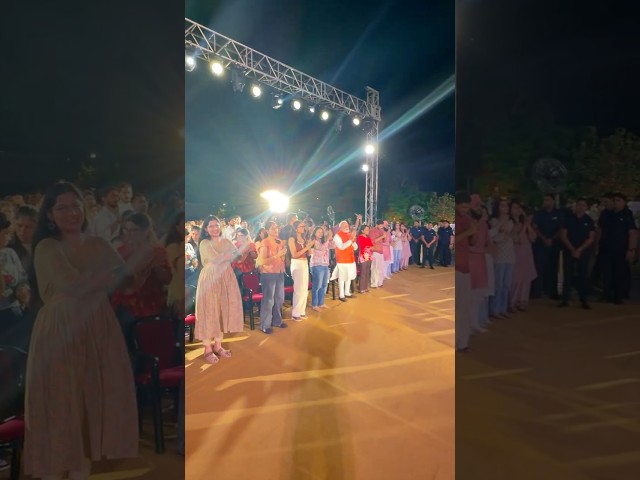 'Radhey Radhey' echoes in Delhi's Bhajan clubbing; catch PM joining the rhythm!