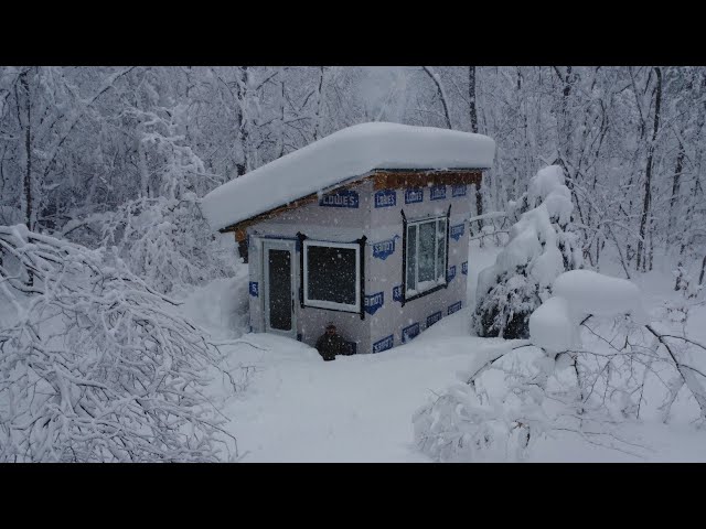 Tiny Cabin - GIANT SNOWSTORM - Unprepared