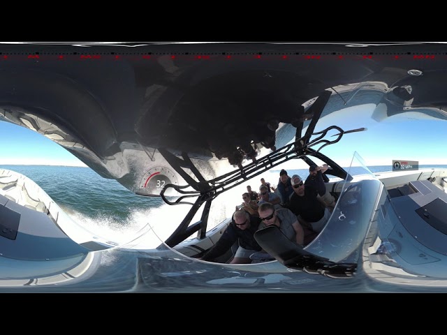 360 Video - 2019 Midnight Express Powerboat 43 Open - Need For Speed!