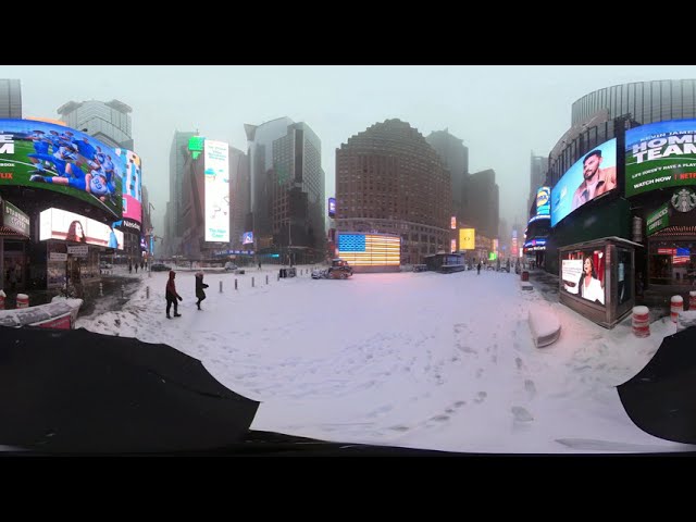 360° Snow Walk NYC in Bryant Park, Times Square - Winter Storm Jan 29, 2022