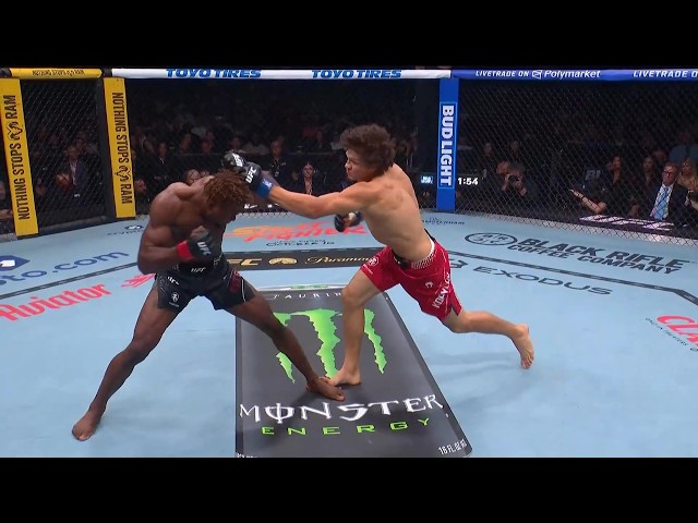 Лучшие моменты турнира UFC 332