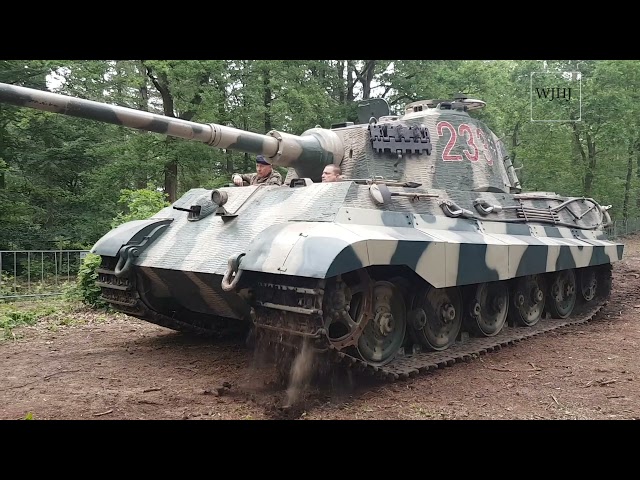 #10 Inside the Königstiger / Tiger II / King Tiger