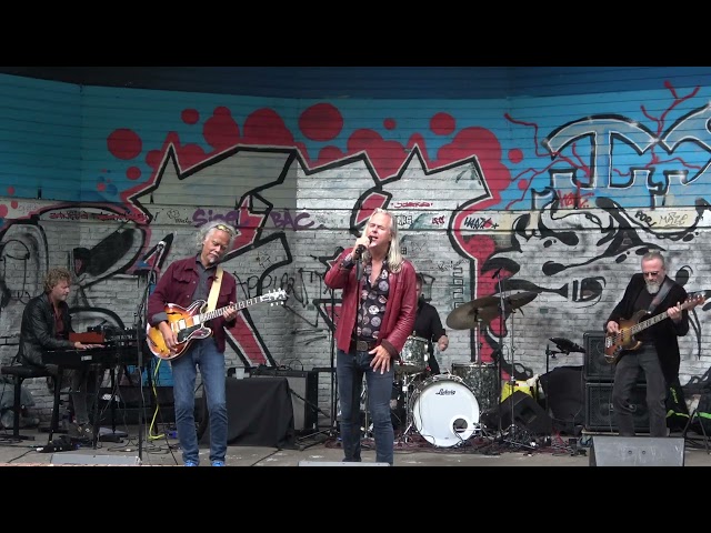 SterrebosLive/Podium zuid, Erwin Java's travelparty ft Erwin Nyhoff