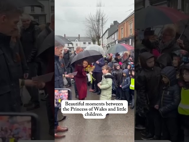 Beautiful moments between Princess Catherine and some amazing little children
