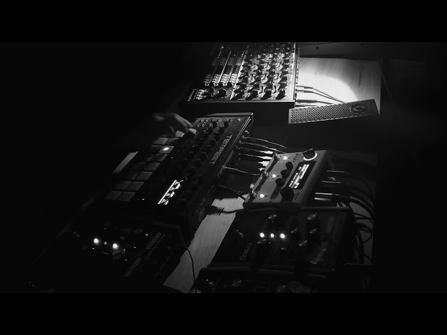 ‘Doesn’t fit the line up’ Live Set