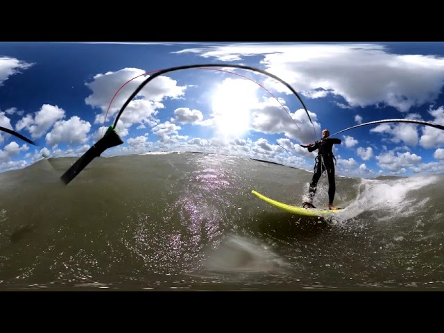 360-graden Kitesurfing bij beach club "De Staat" Den Haag,  6 juni 2020