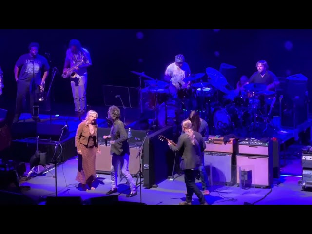 Tedeschi Trucks Band ft. Chris Robinson - Space Captain 7-31-26 Red Rocks Amphitheater 