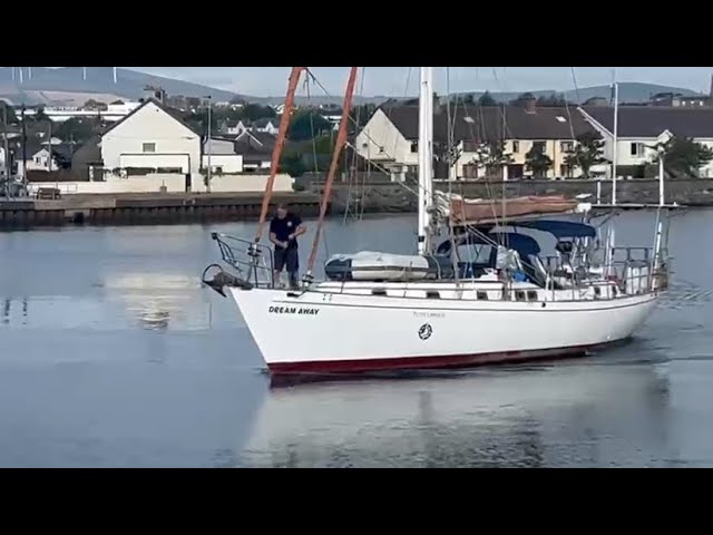 Sailing from Ireland to Spain 😊⛵️S3 ep32