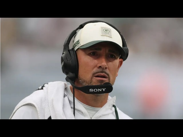 GREEN BAY SUCKS