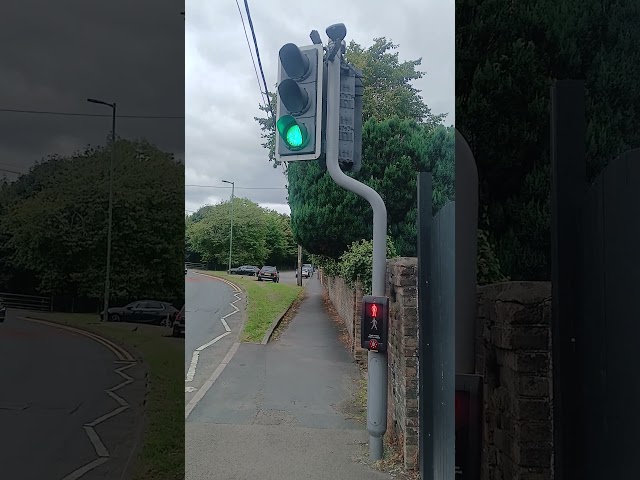 Tredegar: Vale Terrace, Siemens Helios CLS Traffic Lights Puffin Crossing
