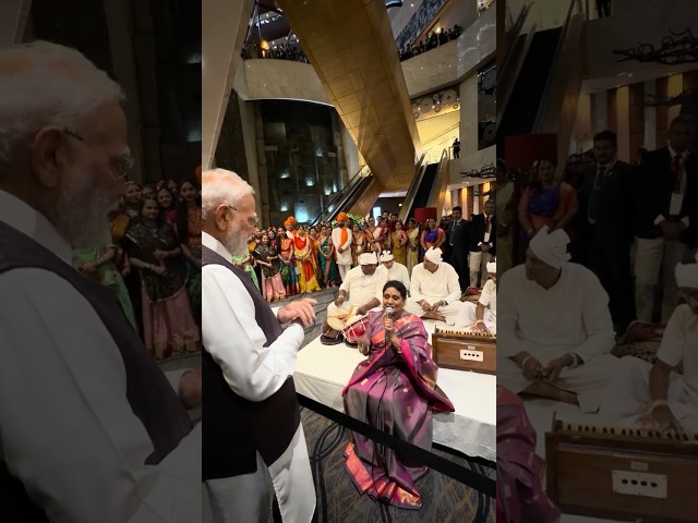 Indian spirit shines in South Africa! A lovely rendition of ‘Hey Ganga Maiya’ for PM Modi’s welcome