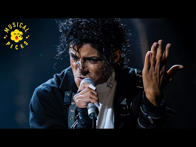 Michael Closes Out BAD Tour in Front of 90,000 Fans | Michael