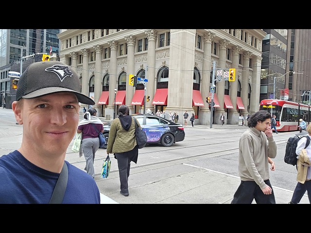 Toronto Live! Tuesday from downtown going East...