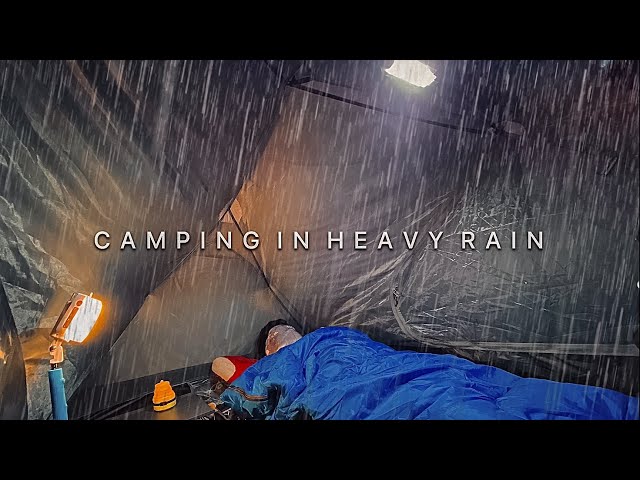 SOLO CAMPING • CAMPING IN HEAVY RAIN • RELAXING AND SLEEPING WITH RAIN SOUNDS • ASMR