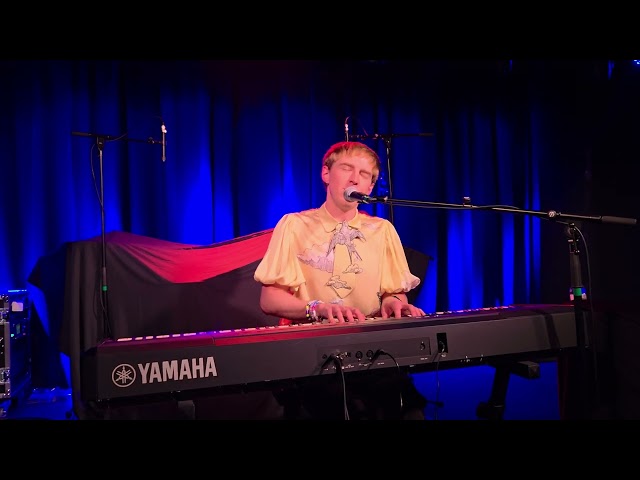 Disembodied Mind - Sparkbird (Live at the Masquerade)