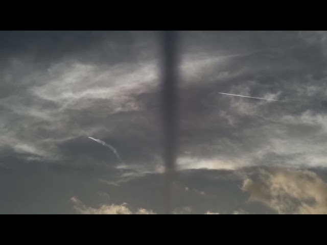Falcon Heavy Launch + Surprise Contrail Flight | SpaceX Falcon Launch and Mysterious Contrail in Sky